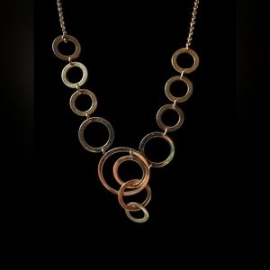 Elegant‎ Gold Avon Circle Necklace